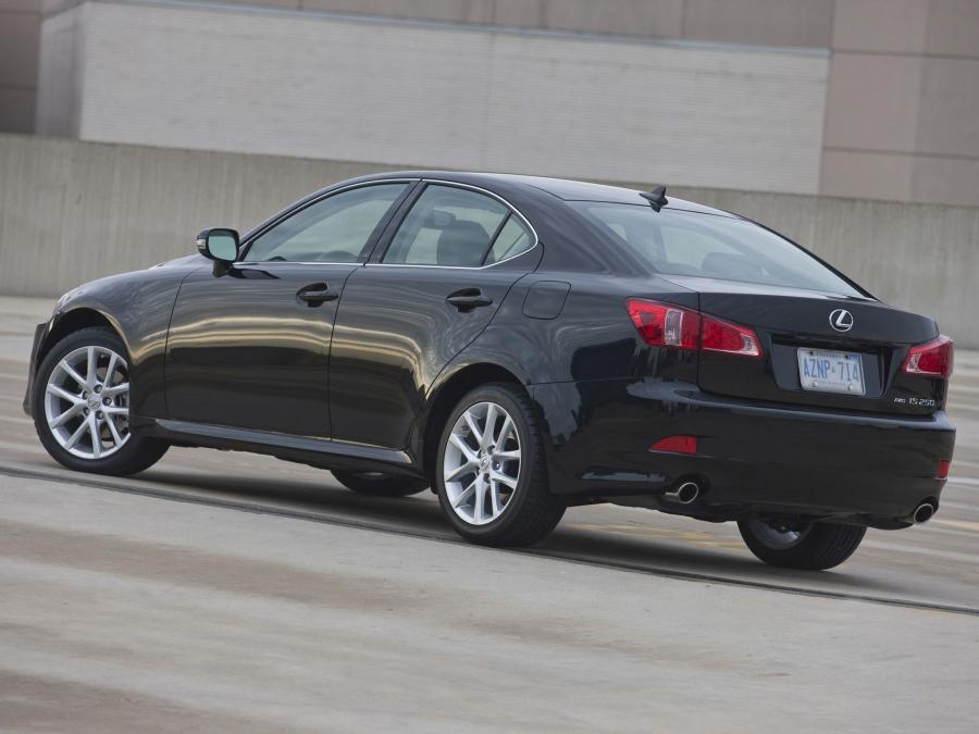  Lexus IS250 AWD 2008 года  (фото 13 из 30)